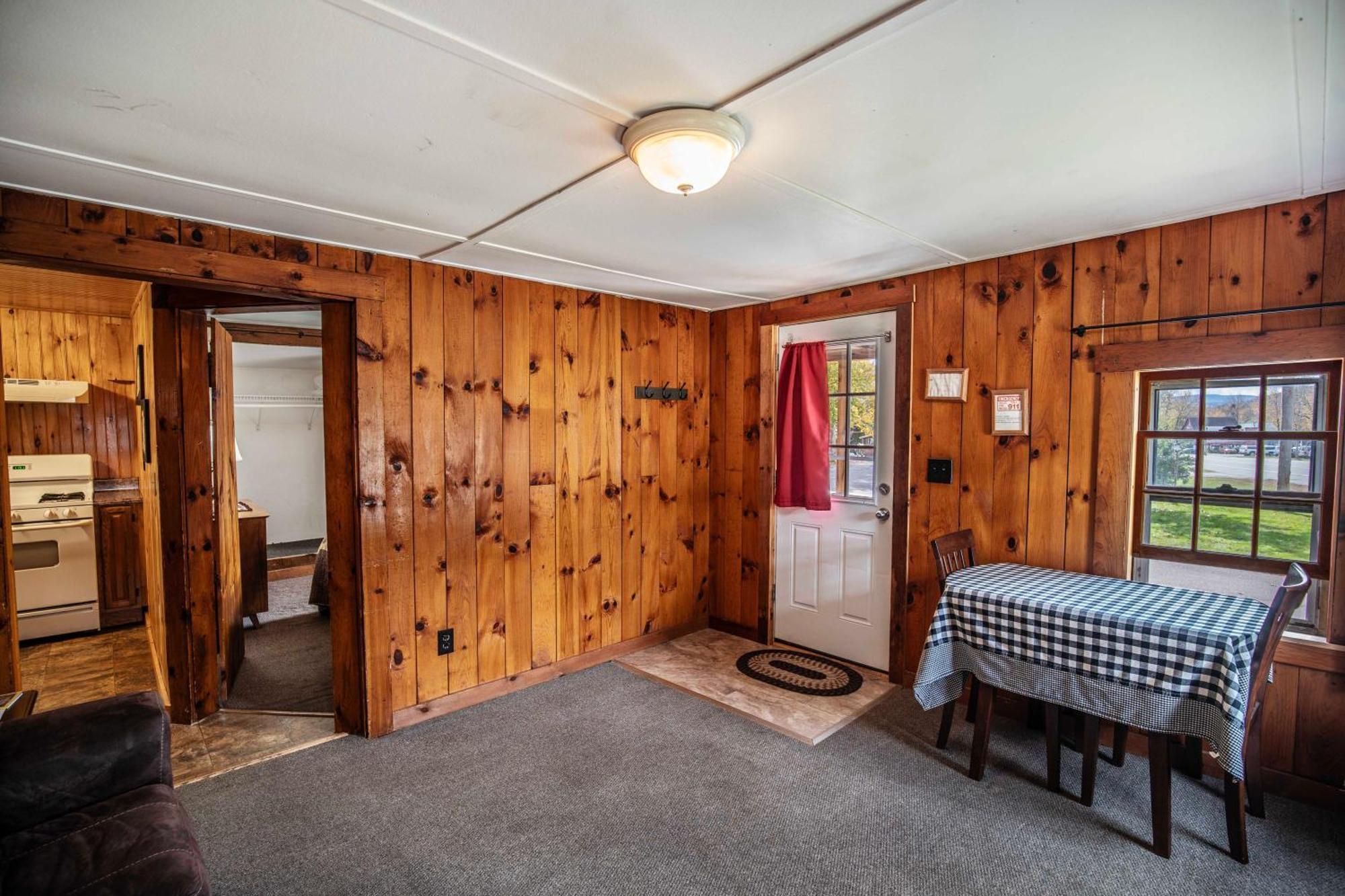 Pemi Cabins Lincoln Exterior photo