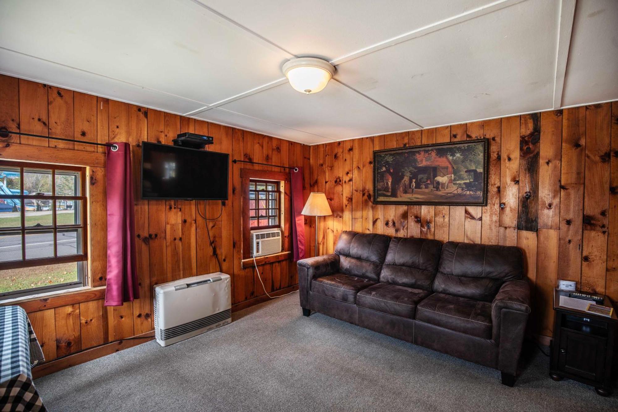 Pemi Cabins Lincoln Exterior photo